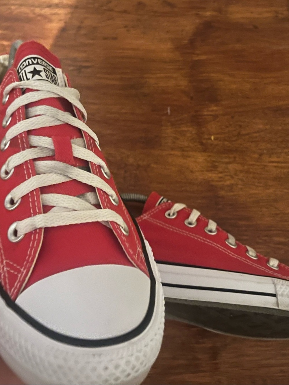 Converse Chuck Taylor All Star Red Men’s Size 8